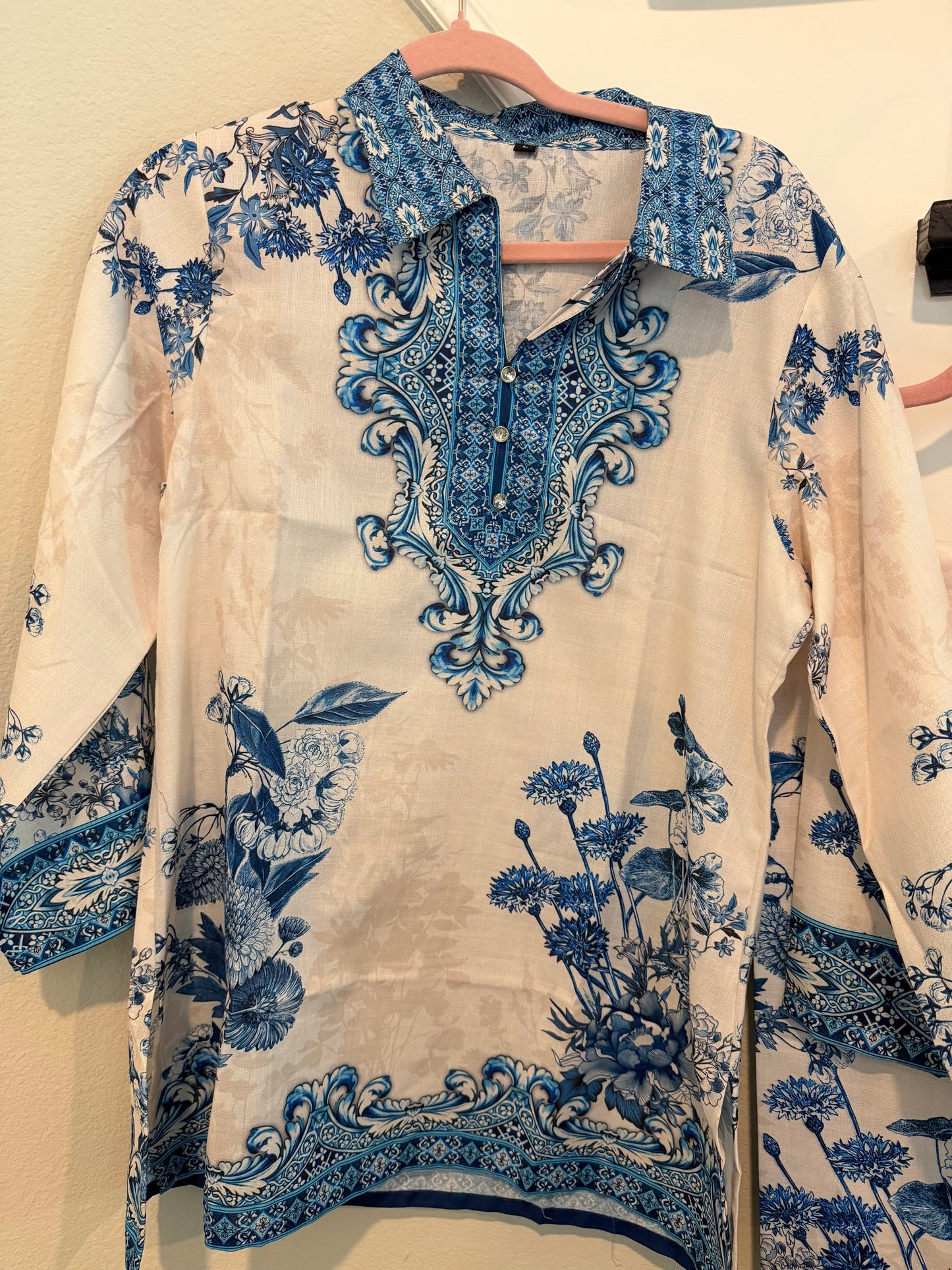 Elegance in Bloom: White & Blue Printed Cotton Co-ord Set